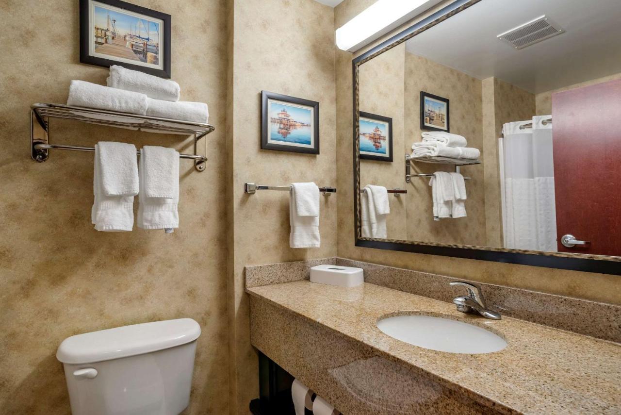 Hotel Comfort & 3*