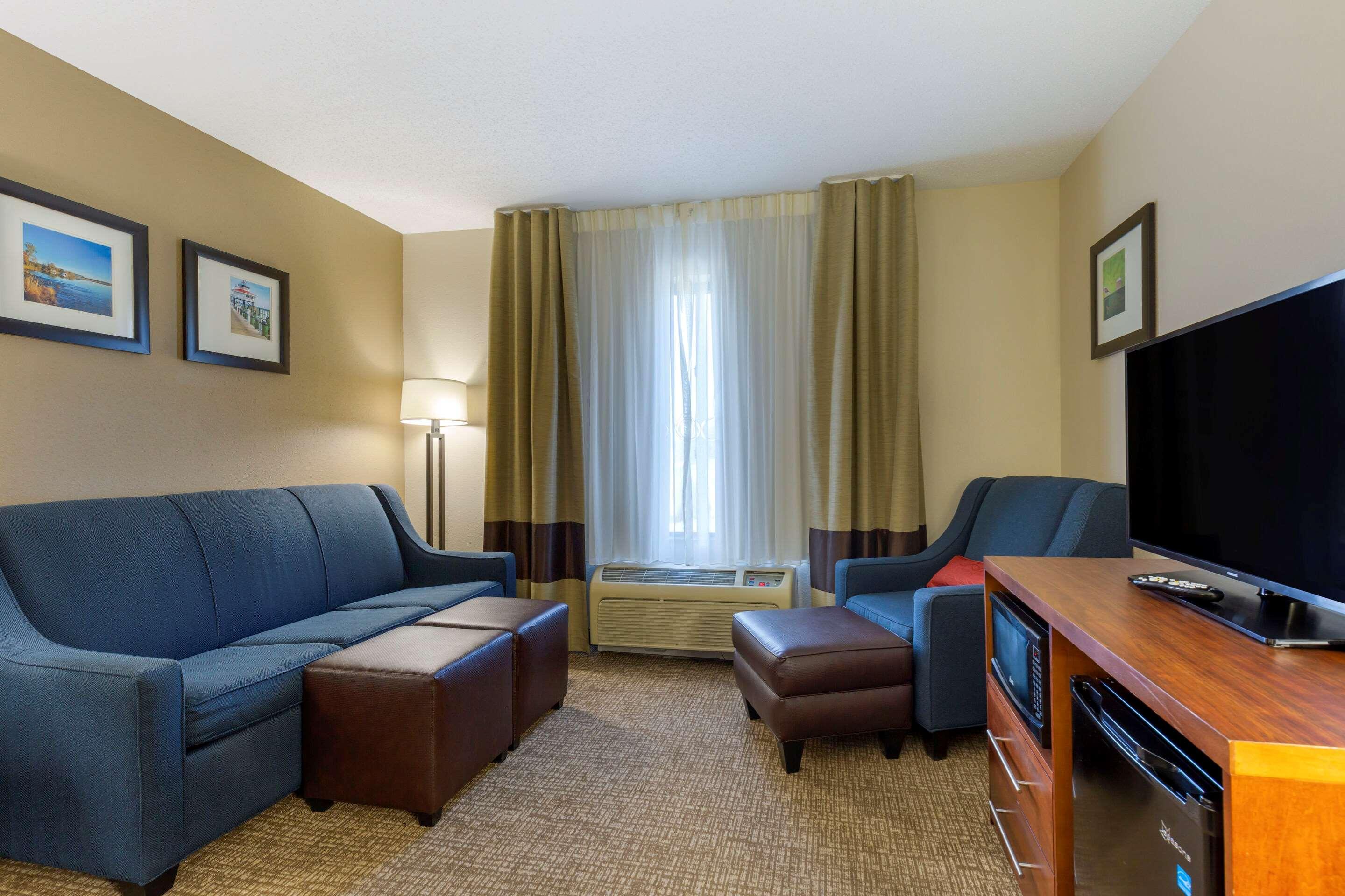 Hotel Comfort &