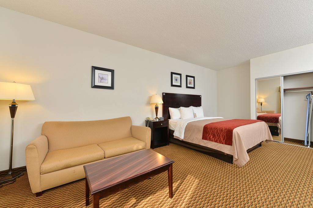Hotel Comfort &
